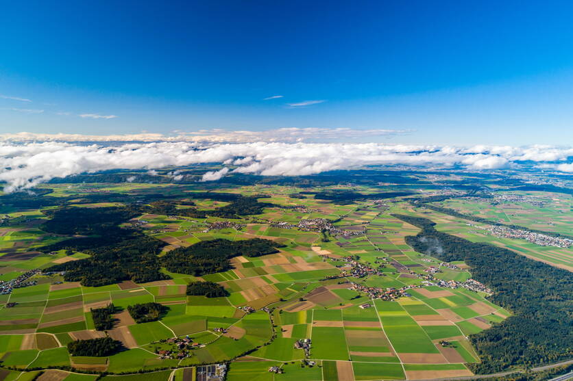 bild_landschaft_und_wolken.jpg